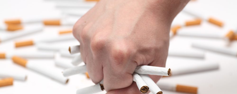 DEJAR DE FUMAR: Motivos para dejar de fumar si vas a operarte en una intervención de cirugía plástica